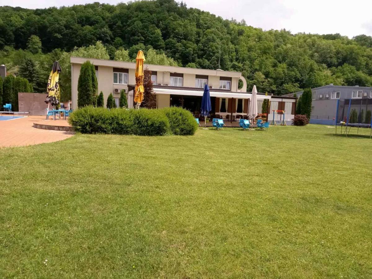 Hotel Drinska Lasta Ljubovija Экстерьер фото