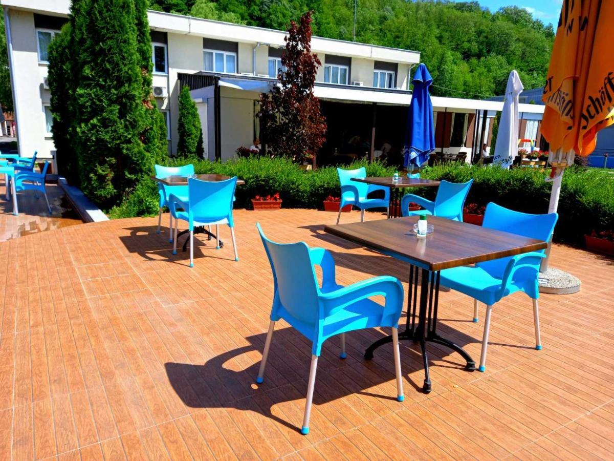 Hotel Drinska Lasta Ljubovija Экстерьер фото
