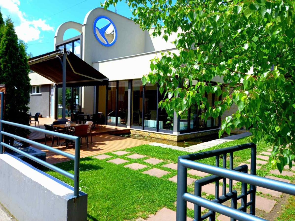 Hotel Drinska Lasta Ljubovija Экстерьер фото